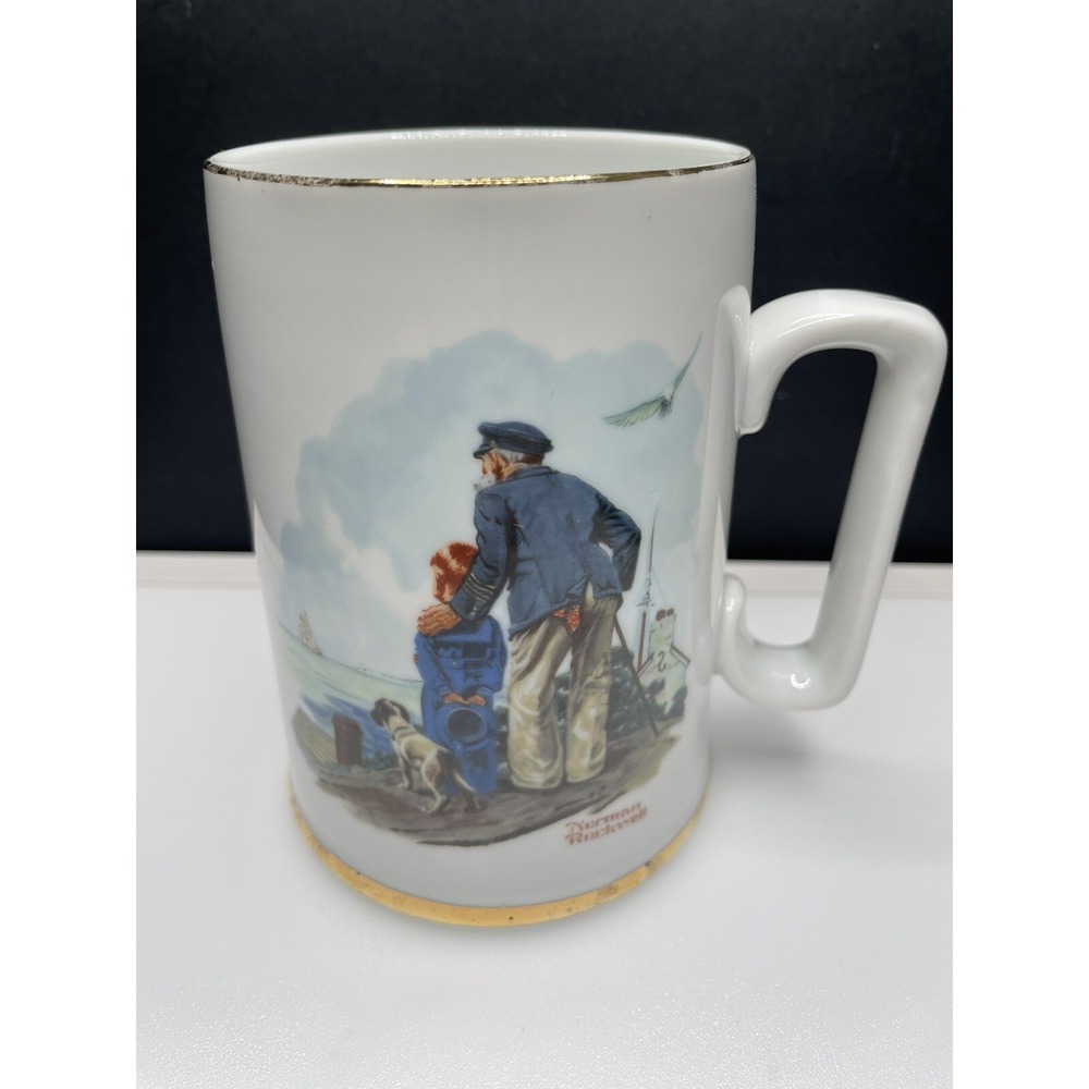Vintage 1985 Norman Rockwell Museum Coffee Mug Cup Porcelain. Looking Out To Sea